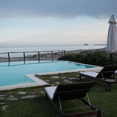 I Castellari Alloggio per agriturismo